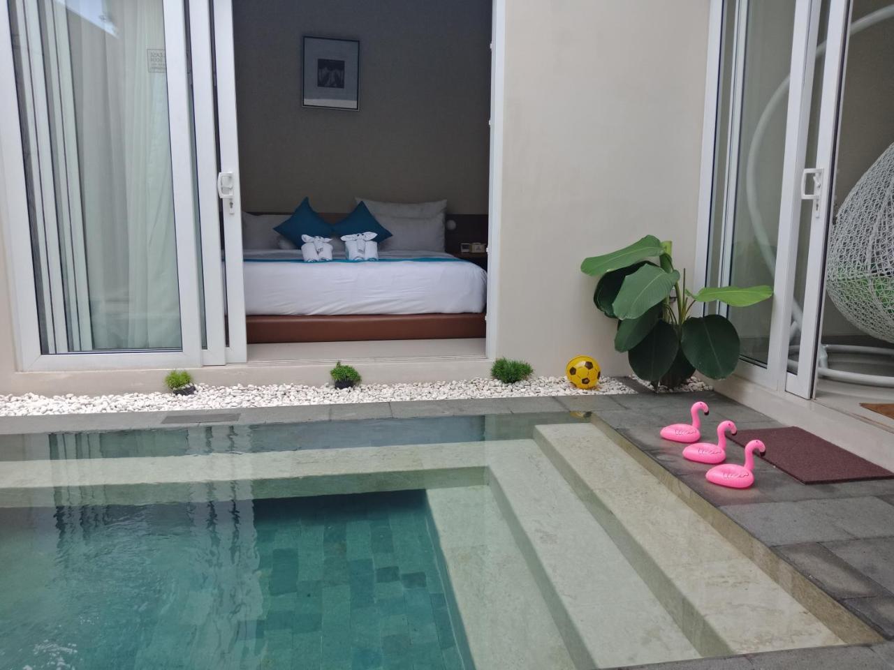 Abhaya Villa ウォノソボ エクステリア 写真